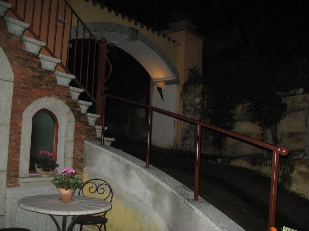 Le Roverelle Ilbono 外观 照片
