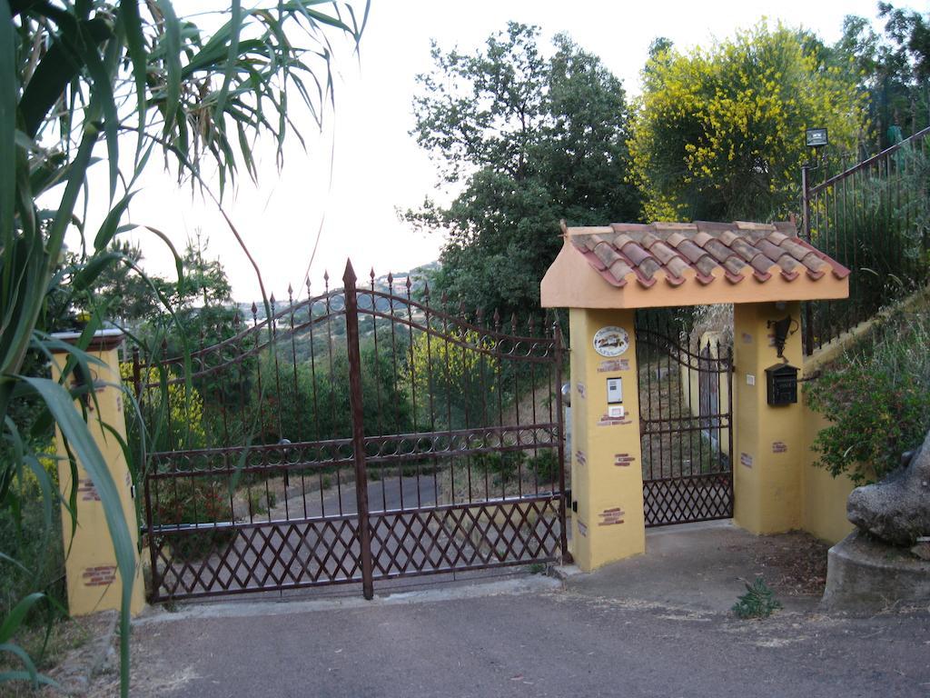 Le Roverelle Ilbono 外观 照片