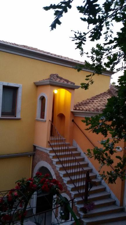 Le Roverelle Ilbono 外观 照片